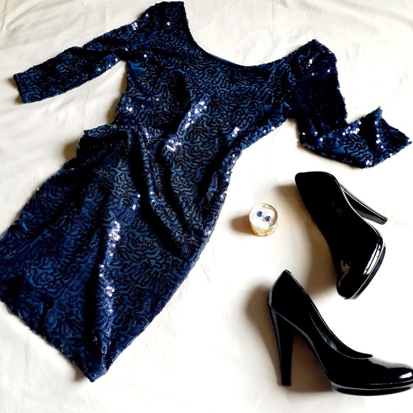 Wet Seal Dresses & Skirts - Like new 🦋 Sequin dress blue black mermaid